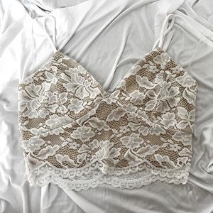 NWT LOVECULTURE Lace Crop Top, White, Sz M